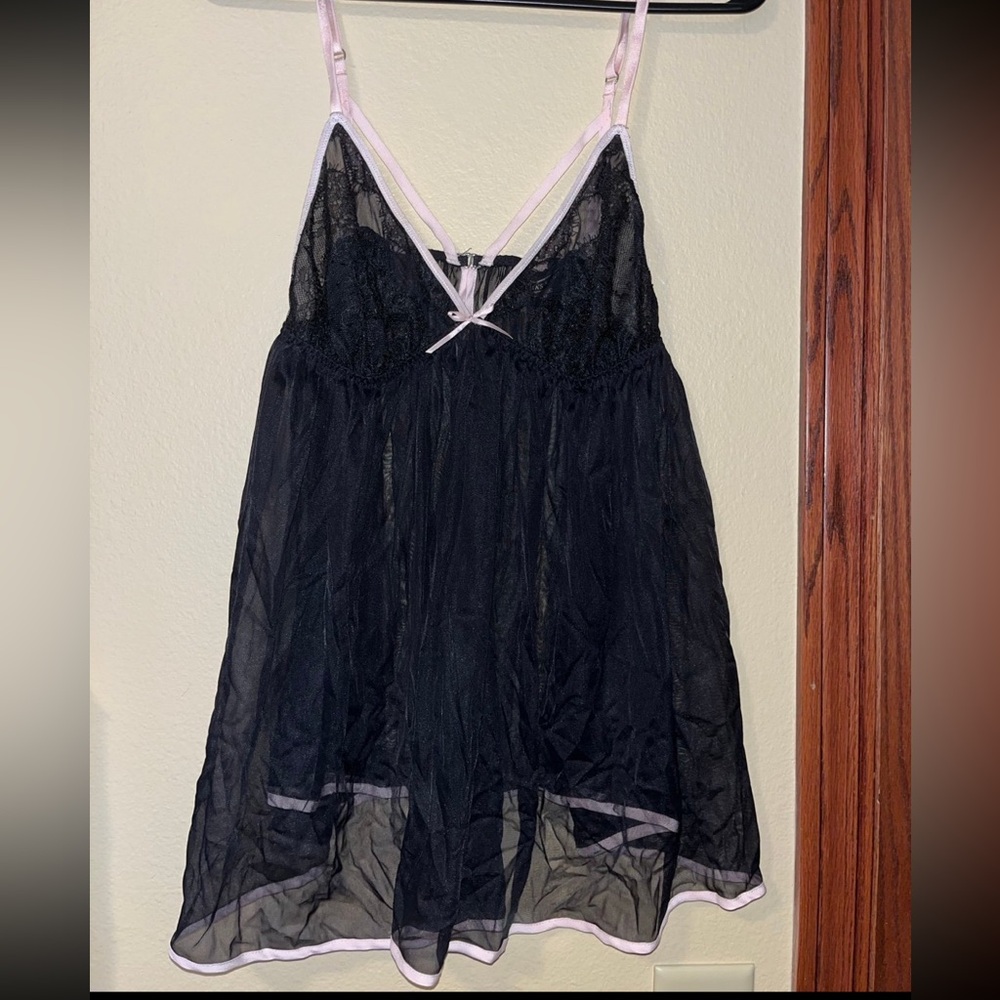 Victoria's Secret Black and Pink Lace Chemise